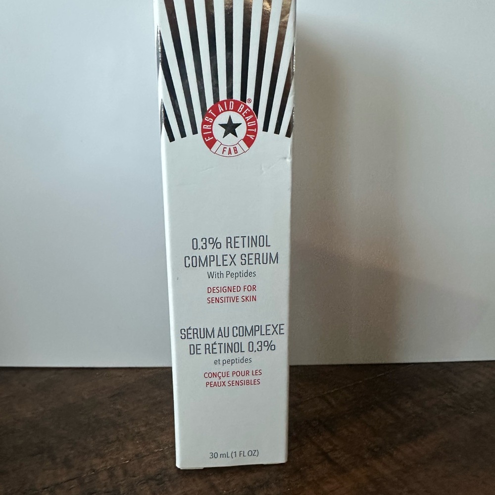 First Aid Beauty Retinol Complex Serum - White, Red